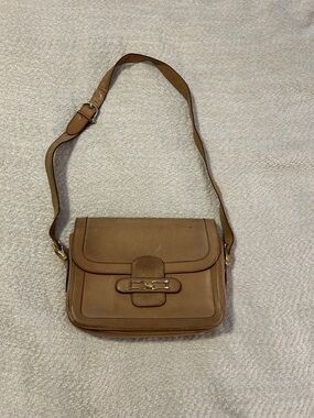 CELINE Designer Vintage Classic Tan Leather Shoulder Bag Brass horse it buckle